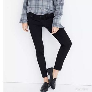 Madewell Maternity Skinny Jeans in Black Frost